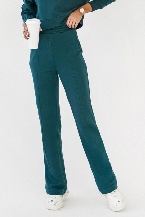 Spodnie Dresowe Model Lamia T22 Green - IVON Spodnie Dresowe Model Lamia T22 Green - IVON