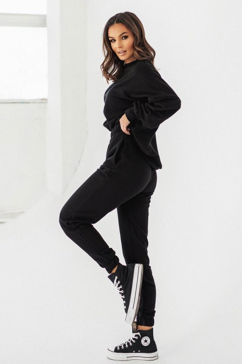 Spodnie Dresowe Model Morelli T23 Black - IVON Spodnie Dresowe Model Morelli T23 Black - IVON