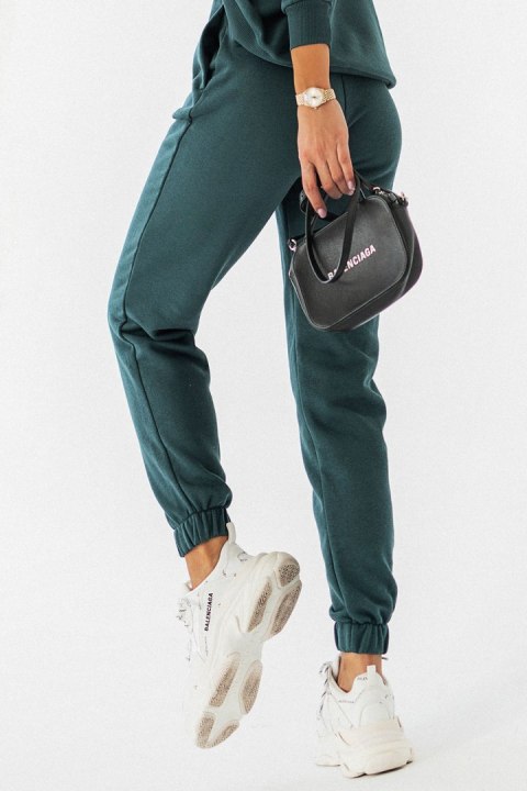 Spodnie Dresowe Model Morelli T23 Green - IVON Spodnie Dresowe Model Morelli T23 Green - IVON