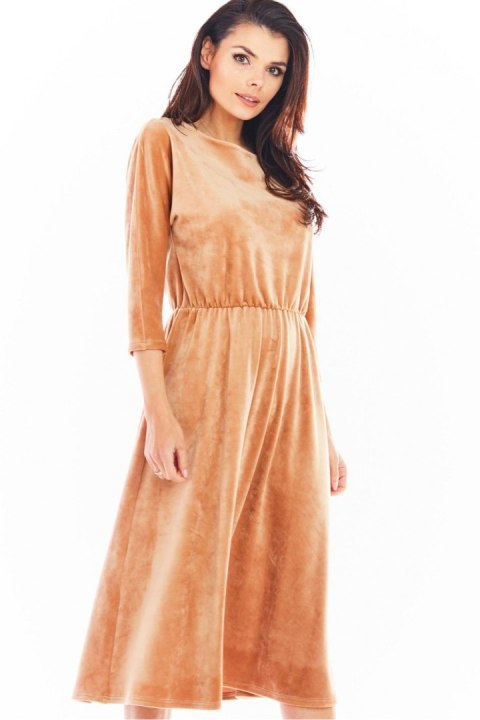 Sukienka Model A407 Welur Beige - awama Sukienka Model A407 Welur Beige - awama