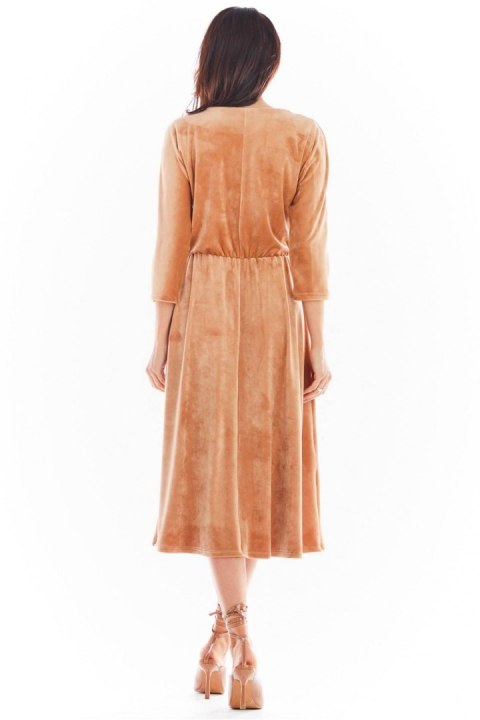 Sukienka Model A407 Welur Beige - awama Sukienka Model A407 Welur Beige - awama