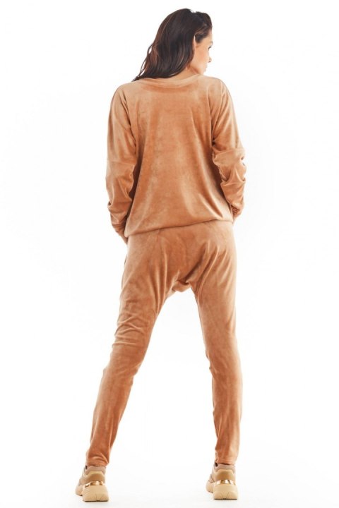 Spodnie Damskie Model A377 Beige Welur - awama Spodnie Damskie Model A377 Beige Welur - awama