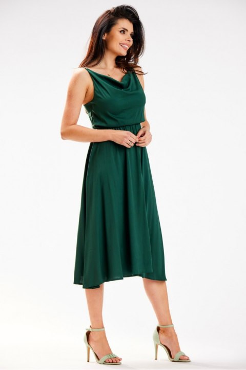 Sukienka Model A579 Bottle Green - awama Sukienka Model A579 Bottle Green - awama