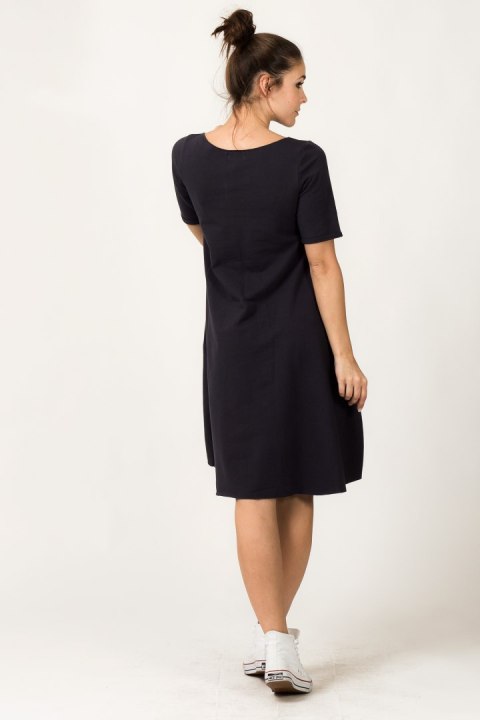 Sukienka Model Nadia 5 Navy - Tessita Sukienka Model Nadia 5 Navy - Tessita