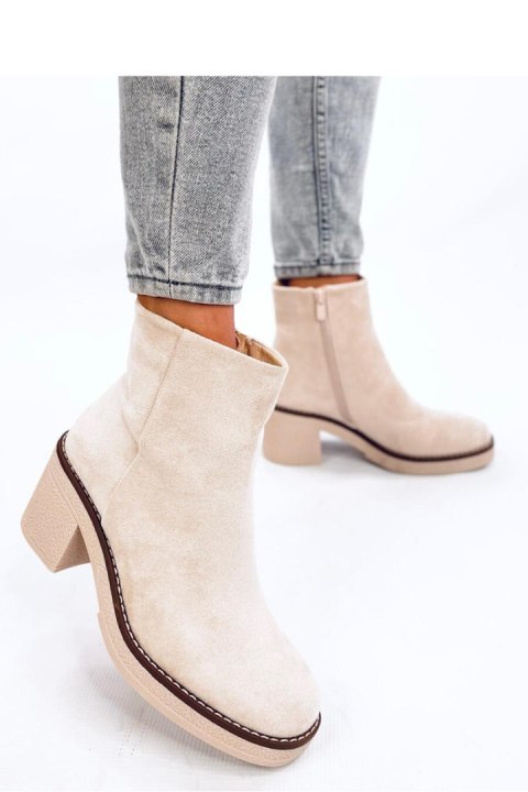 Botki zamszowe na szerokim obcasie ELIZA BEIGE - Inello Botki zamszowe na szerokim obcasie ELIZA BEIGE - Inello