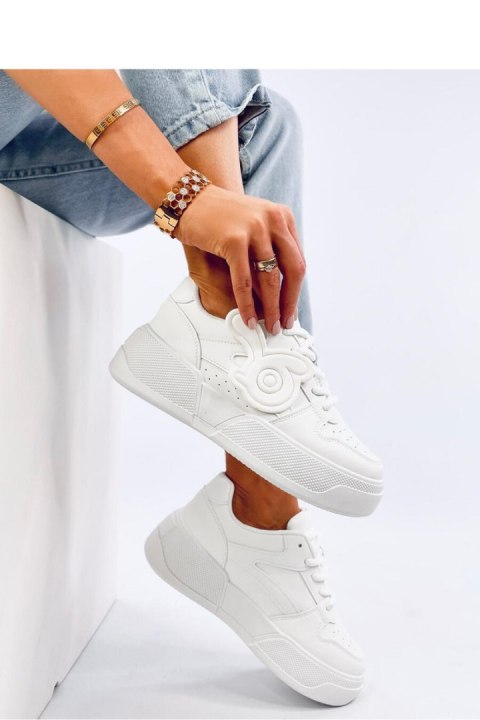 Sneakersy na platformie BROADY ALLWHITE - Inello Sneakersy na platformie BROADY ALLWHITE - Inello