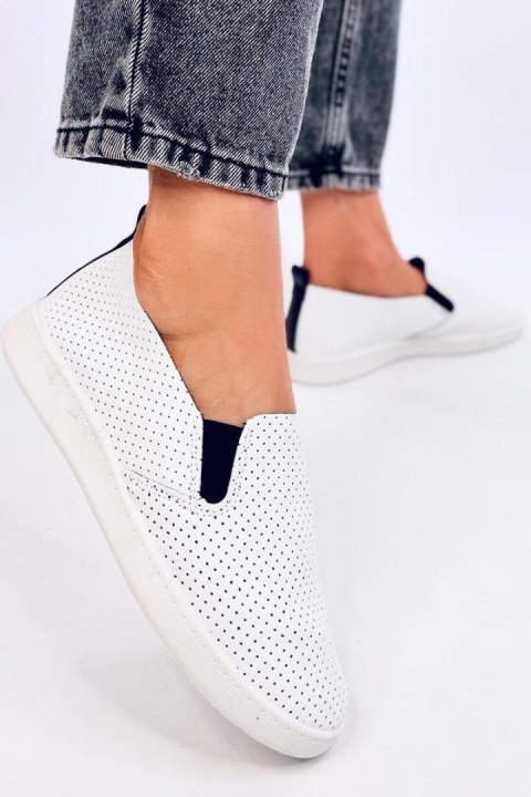 Tenisówki slip-on JOUSSE WHITE/BLACK - Inello Tenisówki slip-on JOUSSE WHITE/BLACK - Inello