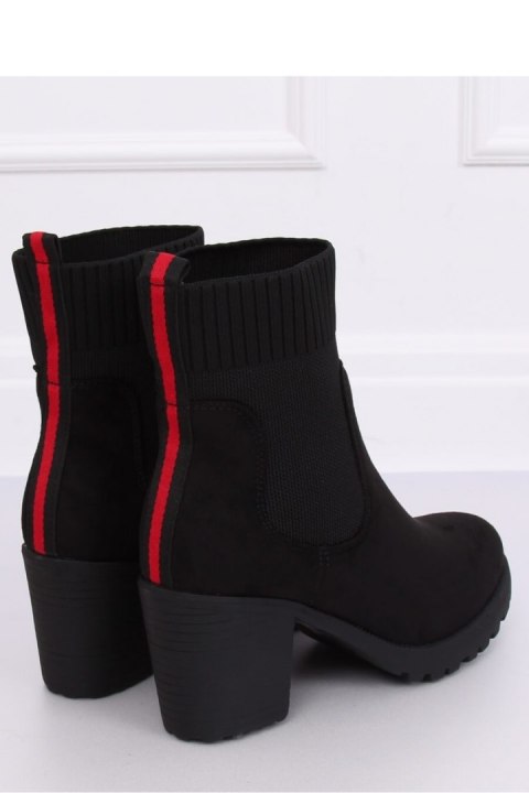 BOTKI NA OBCASIE CZARNE M370 BLACK - Inello BOTKI NA OBCASIE CZARNE M370 BLACK - Inello