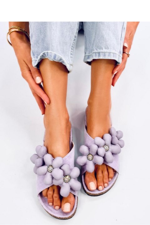 Sandał Klapki korkowe z poduszkowymi kwiatami CHARSS PURPLE - Inello Sandał Klapki korkowe z poduszkowymi kwiatami CHARSS PURPLE - Inello