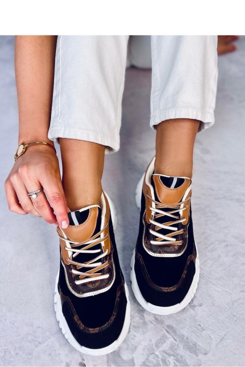 Sneakersy na koturnie NESBIT BLACK - Inello Sneakersy na koturnie NESBIT BLACK - Inello