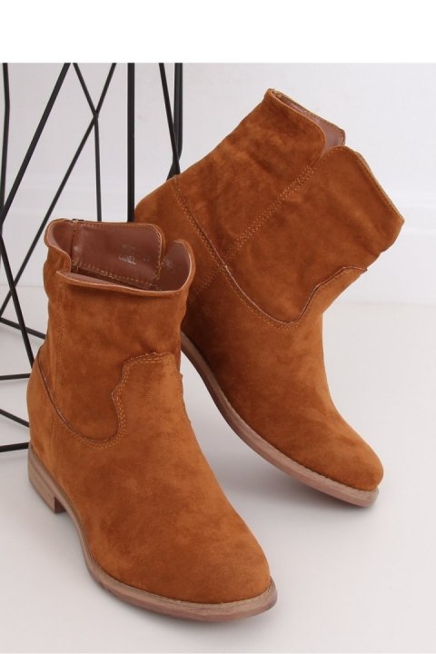 BOTKI NA UKRYTYM KOTURNIE CAMEL NC981 CAMEL - Inello BOTKI NA UKRYTYM KOTURNIE CAMEL NC981 CAMEL - Inello