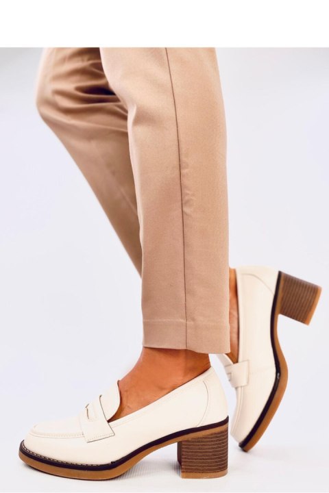 Mokasyny na obcasie RAMONA BEIGE - Inello Mokasyny na obcasie RAMONA BEIGE - Inello