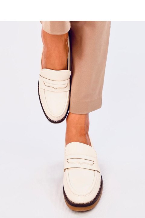 Mokasyny na obcasie RAMONA BEIGE - Inello Mokasyny na obcasie RAMONA BEIGE - Inello