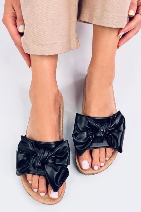 Sandał Klapki korkowe z kokardą BUSSI BLACK - Inello Sandał Klapki korkowe z kokardą BUSSI BLACK - Inello