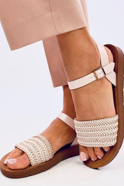 Sandałki w stylu boho SALINON OFF-WHITE - Inello Sandałki w stylu boho SALINON OFF-WHITE - Inello