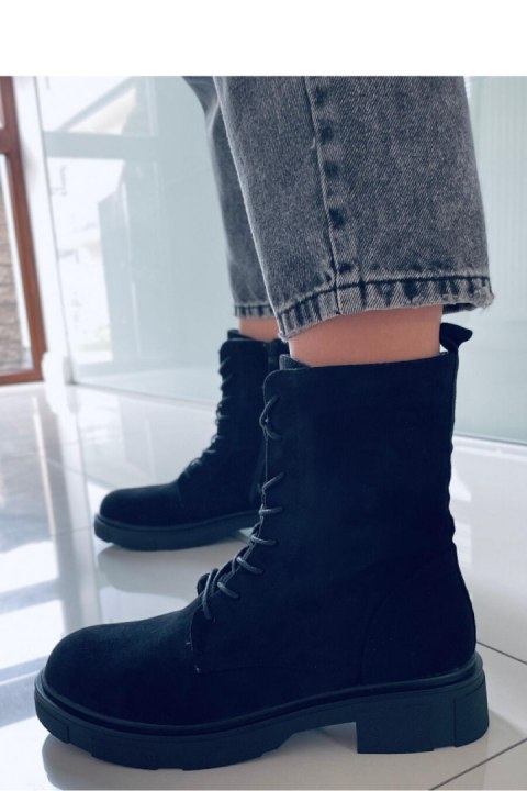 Botki sznurowane zamszowe LAVEY BLACK - Inello Botki sznurowane zamszowe LAVEY BLACK - Inello