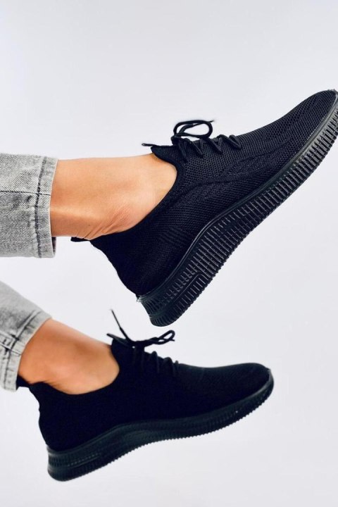 Buty sportowe skarpetkowe BRISSON ALLBLACK - Inello Buty sportowe skarpetkowe BRISSON ALLBLACK - Inello