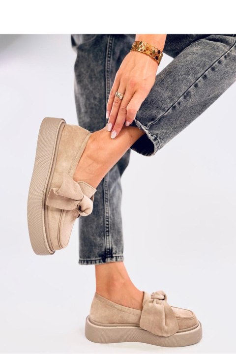 Mokasyny zamszowe z kokardą TEMPELTON KHAKI - Inello Mokasyny zamszowe z kokardą TEMPELTON KHAKI - Inello