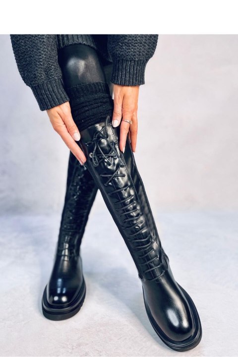 Oficerki z elastyczną cholewką STEBB BLACK - Inello Oficerki z elastyczną cholewką STEBB BLACK - Inello