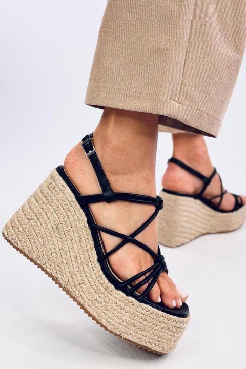 Sandałki espadryle na koturnie PASCAI BLACK - Inello Sandałki espadryle na koturnie PASCAI BLACK - Inello
