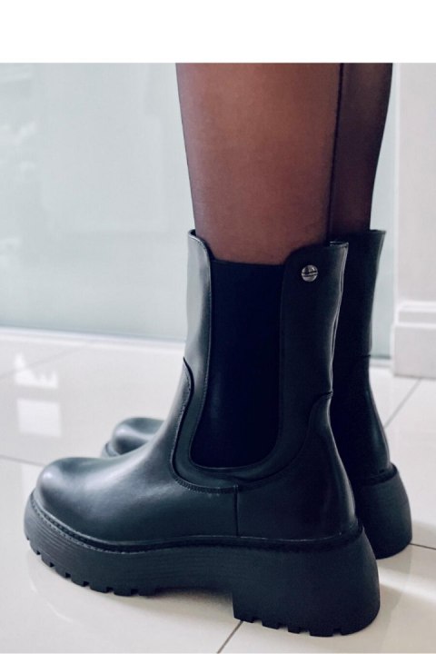 Sztyblety z wysoką cholewką SHAW BLACK - Inello Sztyblety z wysoką cholewką SHAW BLACK - Inello