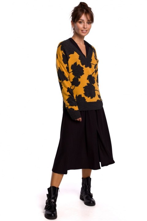 Sweter Damski Model BK056 Model 3 - BE Knit Sweter Damski Model BK056 Model 3 - BE Knit