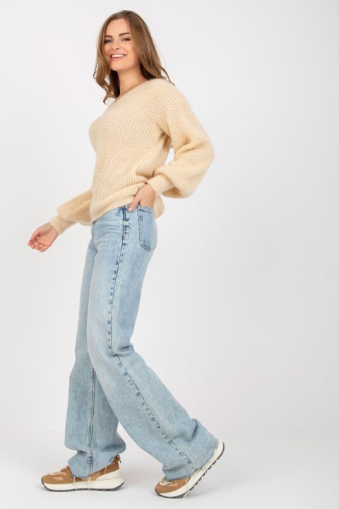 Sweter Damski Model TW-SW-BI-9029.84 Beige - Och Bella Sweter Damski Model TW-SW-BI-9029.84 Beige - Och Bella