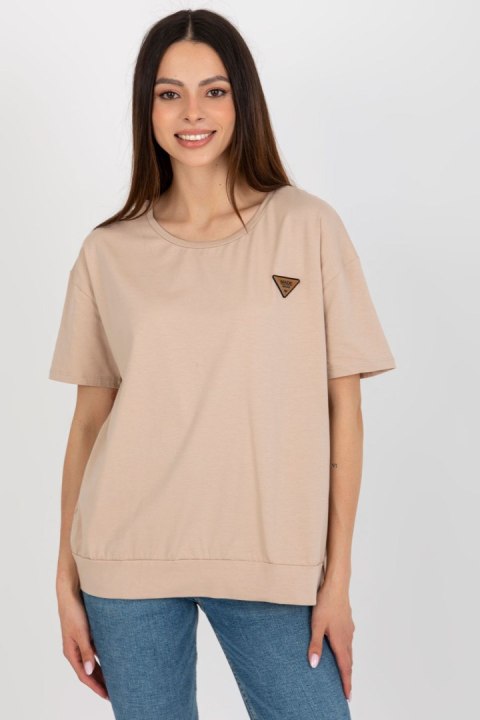 Bluzka Model RV-BZ-8826.22 Beige - Relevance Bluzka Model RV-BZ-8826.22 Beige - Relevance