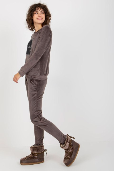 Spodnie Komplet Model RV-KMPL-8440.58P Dark Grey - Relevance Spodnie Komplet Model RV-KMPL-8440.58P Dark Grey - Relevance