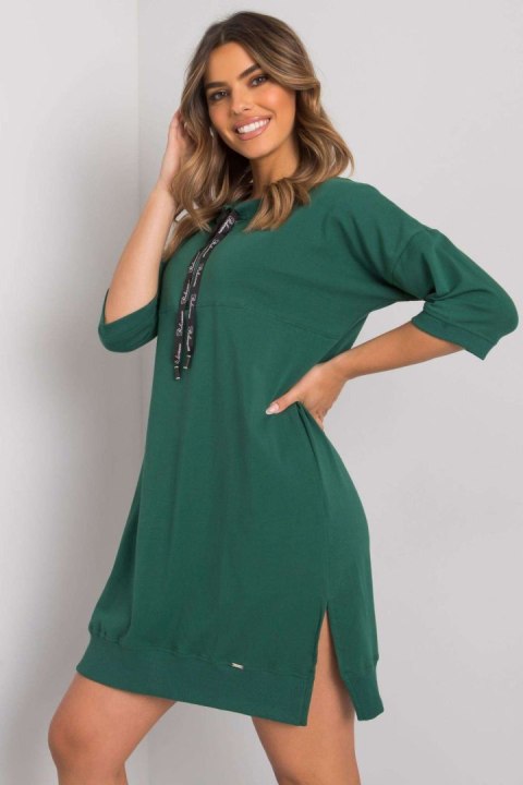 Sukienka Model RV-SK-6273.47P Dark Green - Relevance Sukienka Model RV-SK-6273.47P Dark Green - Relevance