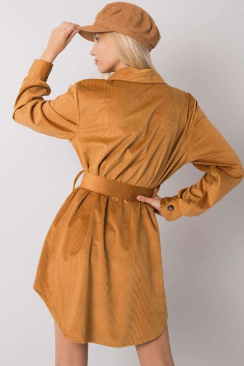 Sukienka Model DHJ-SK-10333.12P Camel - Italy Moda Sukienka Model DHJ-SK-10333.12P Camel - Italy Moda