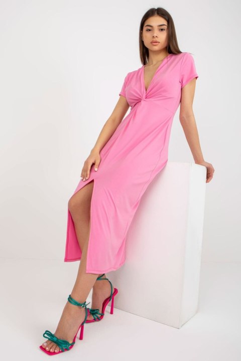 Sukienka Model DHJ-SK-17302.39X Pink - Italy Moda Sukienka Model DHJ-SK-17302.39X Pink - Italy Moda