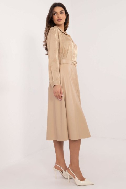 Spódnica Model DHJ-SD-A1997.76 Beige - Italy Moda Spódnica Model DHJ-SD-A1997.76 Beige - Italy Moda