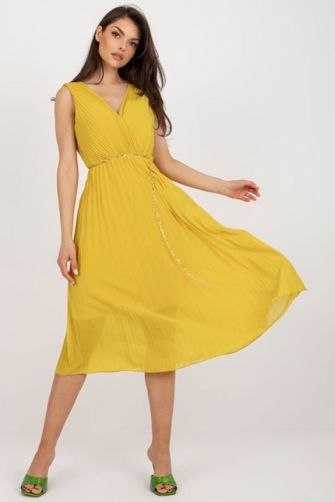 Sukienka Model DHJ-SK-13168.21X Dark Yellow - Italy Moda Sukienka Model DHJ-SK-13168.21X Dark Yellow - Italy Moda