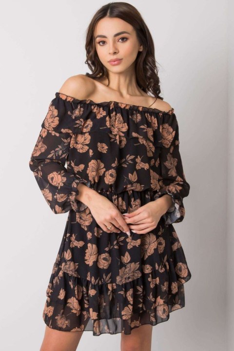 Sukienka Model DHJ-SK-15015.56P Camel - Italy Moda Sukienka Model DHJ-SK-15015.56P Camel - Italy Moda