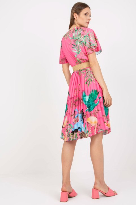Sukienka Model DHJ-SK-15817.32 Pink - Italy Moda Sukienka Model DHJ-SK-15817.32 Pink - Italy Moda