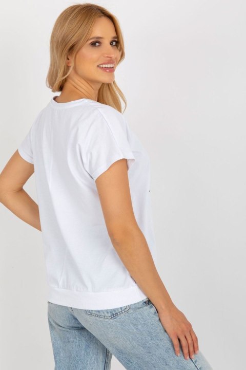 Bluzka Model RV-BZ-8954.26P White - Rue Paris Bluzka Model RV-BZ-8954.26P White - Rue Paris