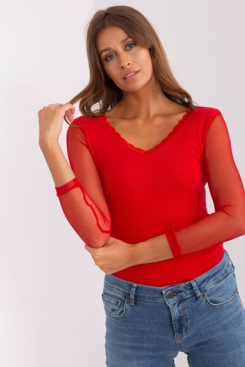 Bluzka Model RV-BZ-7839.88P Red - Rue Paris Bluzka Model RV-BZ-7839.88P Red - Rue Paris