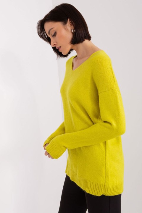 Sweter Damski Model TO-SW-1810.08P Limonka - Rue Paris Sweter Damski Model TO-SW-1810.08P Limonka - Rue Paris