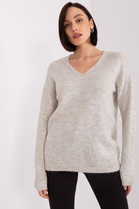Sweter Damski Model TO-SW-1810.25X Beige - Rue Paris Sweter Damski Model TO-SW-1810.25X Beige - Rue Paris