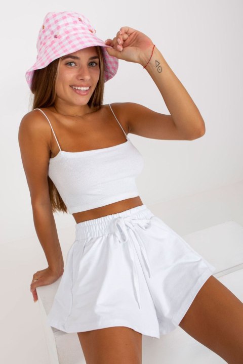 Szorty Damskie Model RV-SN-8069.12P White - Rue Paris Szorty Damskie Model RV-SN-8069.12P White - Rue Paris