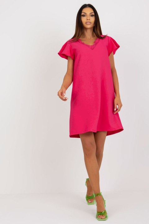 Sukienka Model WN-SK-VE45.09 Fuksja - Rue Paris Sukienka Model WN-SK-VE45.09 Fuksja - Rue Paris
