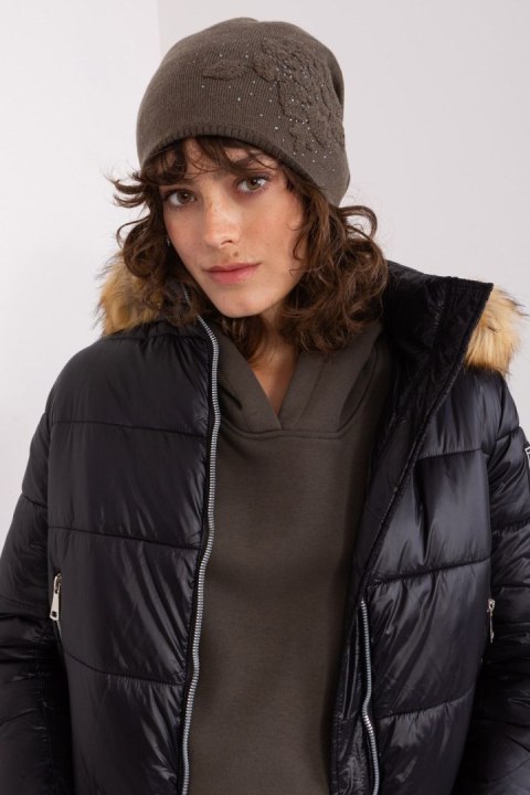 Czapka Model AT-CZ-23250.36P Dark Khaki - AT Czapka Model AT-CZ-23250.36P Dark Khaki - AT