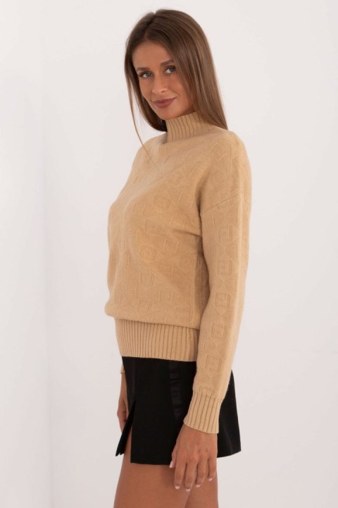 Sweter Damski Model AT-SW-2339.54 Camel - AT Sweter Damski Model AT-SW-2339.54 Camel - AT