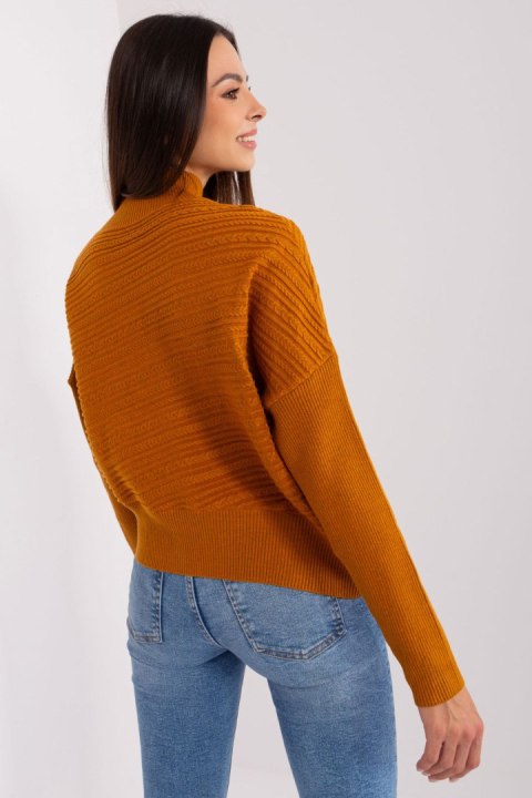 Sweter Damski Model AT-SW-2368.36X Light Brown - AT Sweter Damski Model AT-SW-2368.36X Light Brown - AT