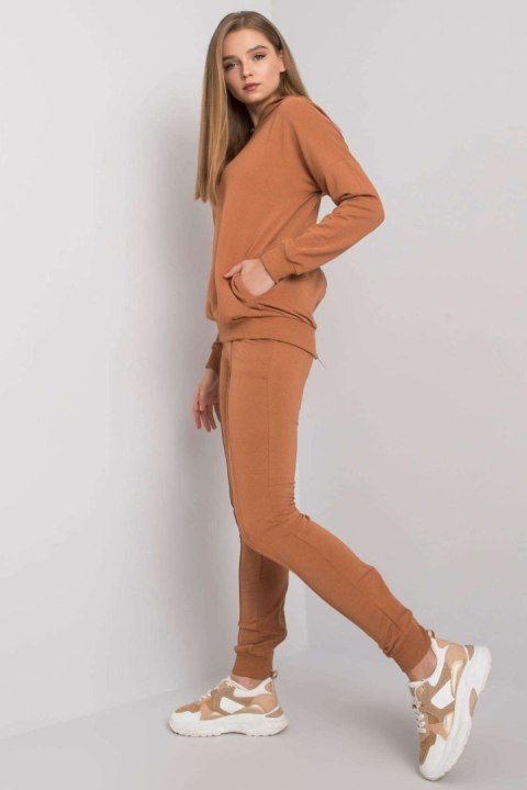 Spodnie Komplet Model FA-KMPL-6860.40X Light Brown - Fancy Spodnie Komplet Model FA-KMPL-6860.40X Light Brown - Fancy