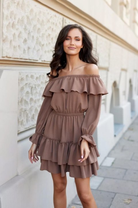 Sukienka Model Almeria JBR SUK0297 Light Brown - Roco Fashion Sukienka Model Almeria JBR SUK0297 Light Brown - Roco Fashion