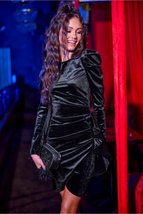 Sukienka Model Sharon CZA SUK0440 Black - Roco Fashion Sukienka Model Sharon CZA SUK0440 Black - Roco Fashion